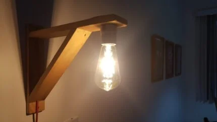 Luminária Triângulo de Parede